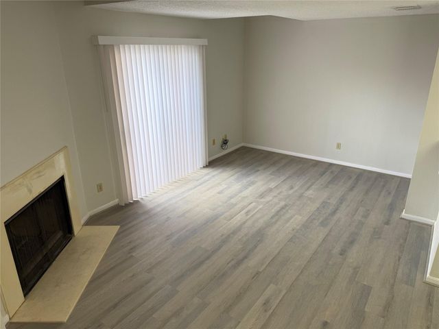 2120 El Paseo Street 3308, Houston, TX 77054