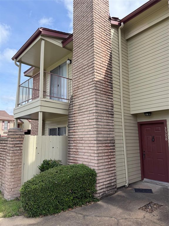 2120 El Paseo Street 3308, Houston, TX 77054