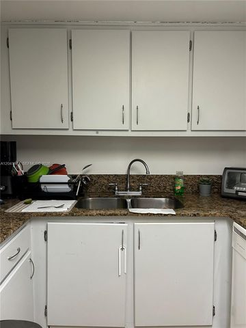 1975 Normandy Dr 301, Miami Beach, FL 33141