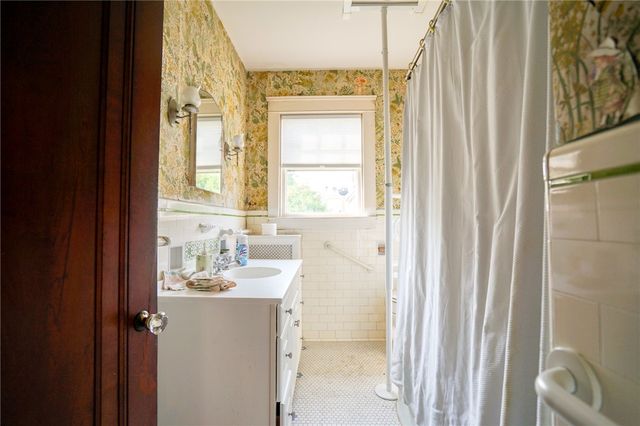 72 Boutwell Street, Pawtucket, RI 02860