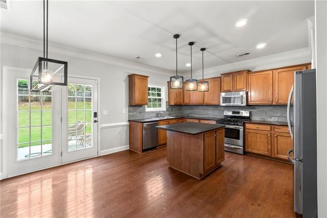 6223 Sapphire Court, Sugar Hill, GA 30518