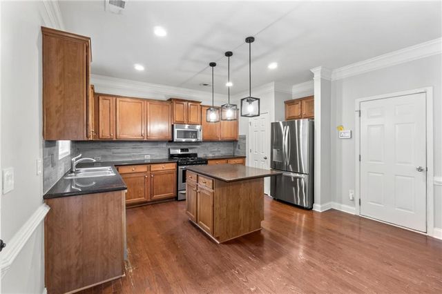 6223 Sapphire Court, Sugar Hill, GA 30518