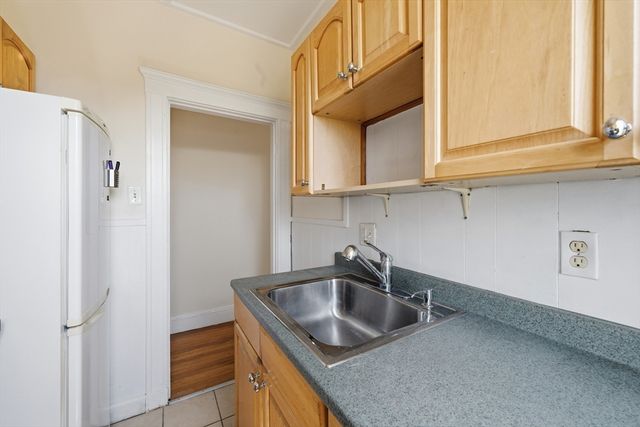 131 Park Drive 44, Boston, MA 02215
