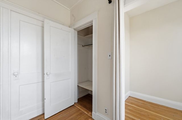131 Park Drive 44, Boston, MA 02215