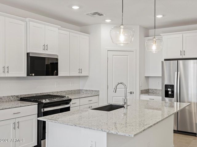 19571 N BARANO Circle, Maricopa, AZ 85138