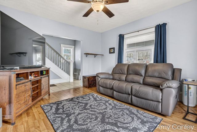 619 Fairbanks Avenue, Kalamazoo City, MI 49048