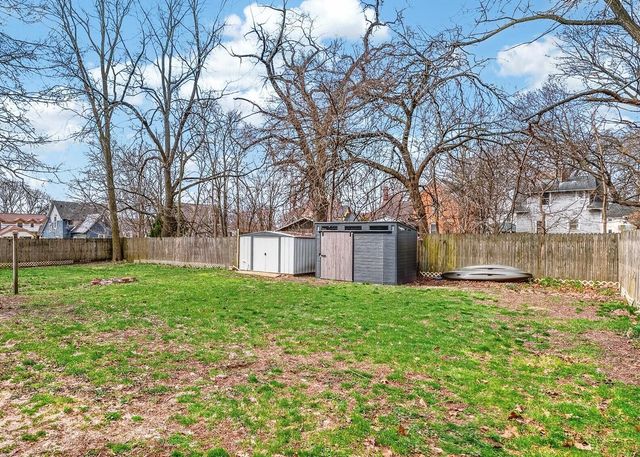 619 Fairbanks Avenue, Kalamazoo City, MI 49048