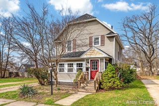 619 Fairbanks Avenue, Kalamazoo City, MI 49048