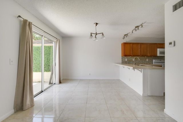 324 MAPLECREST Circle, Jupiter, FL 33458