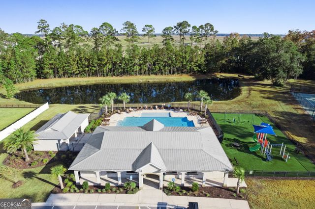 102 Riley Hunter Drive, Kingsland, GA 31548