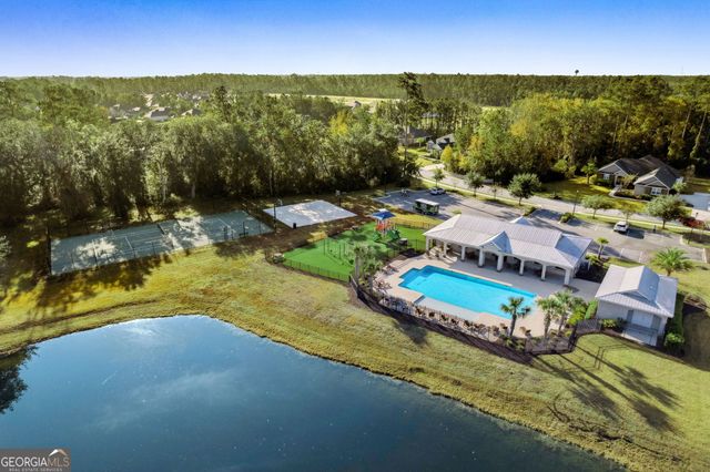 102 Riley Hunter Drive, Kingsland, GA 31548