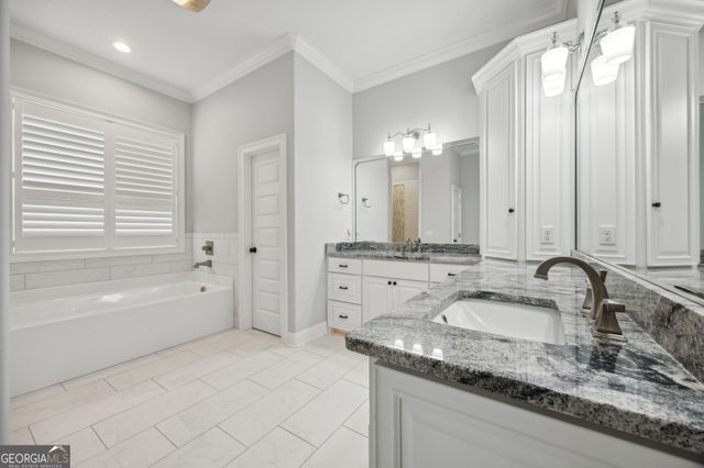 102 Riley Hunter Drive, Kingsland, GA 31548