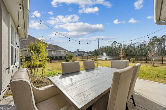 102 Riley Hunter Drive, Kingsland, GA 31548