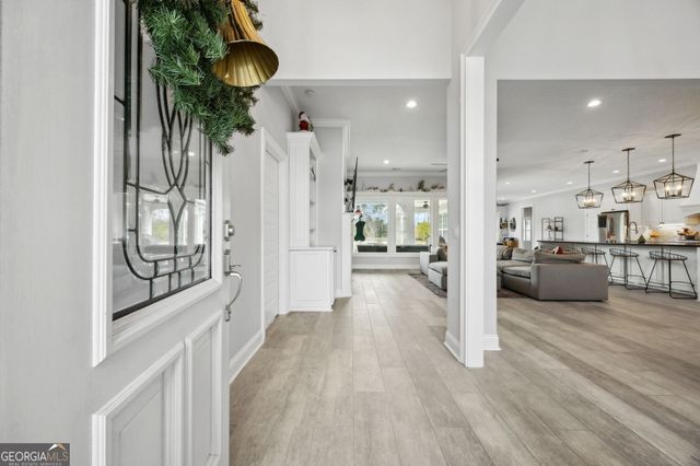 102 Riley Hunter Drive, Kingsland, GA 31548