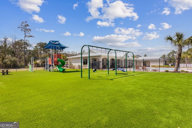 102 Riley Hunter Drive, Kingsland, GA 31548