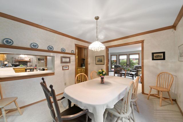 523 Knollwood Drive, Hudson, WI 54016