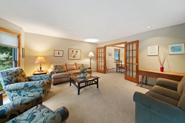 523 Knollwood Drive, Hudson, WI 54016