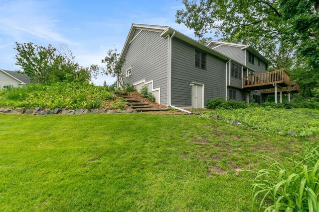 523 Knollwood Drive, Hudson, WI 54016