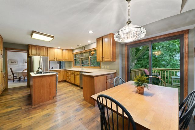 523 Knollwood Drive, Hudson, WI 54016