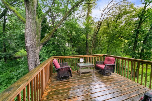 523 Knollwood Drive, Hudson, WI 54016