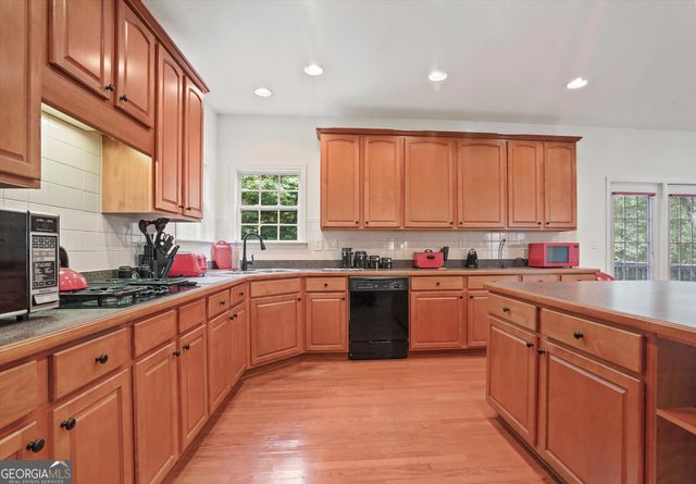 3688 Eagles Beek Circle, Lithonia, GA 30038