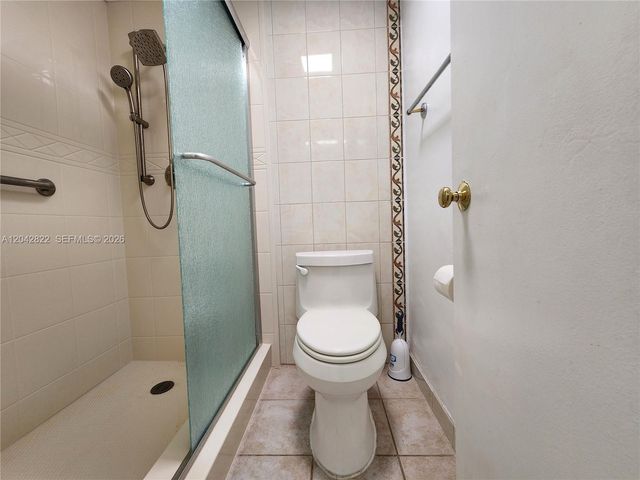3505 S Ocean Drive 821, Hollywood, FL 33019