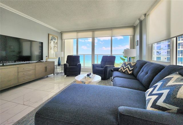 3505 S Ocean Drive 821, Hollywood, FL 33019