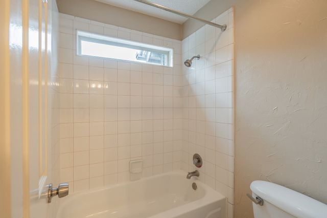 2002 Diamond Oaks Drive, Garland, TX 75044