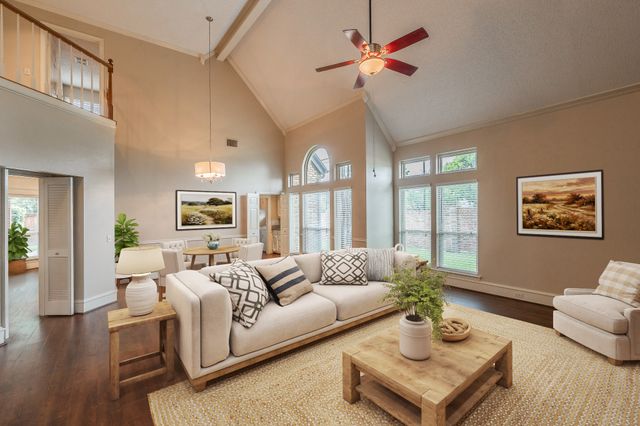2002 Diamond Oaks Drive, Garland, TX 75044