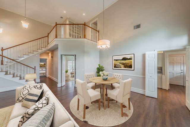 2002 Diamond Oaks Drive, Garland, TX 75044