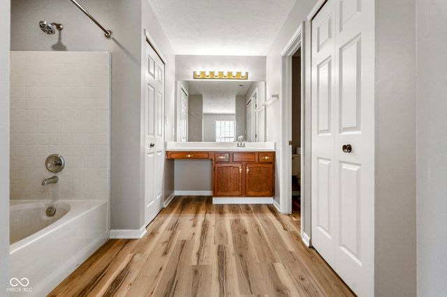 1015 Crimson King Parkway, Mooresville, IN 46158