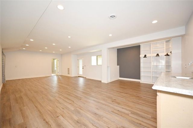 15865 NW Morgan Street, Platte City, MO 64079