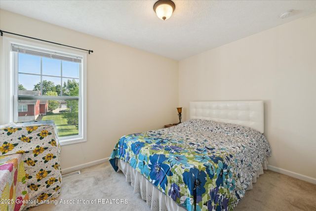 8687 Yellowstone Lane, Lansing, MI 48917