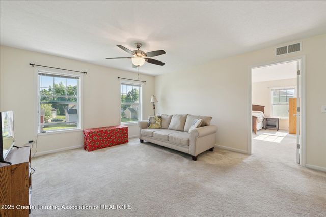 8687 Yellowstone Lane, Lansing, MI 48917