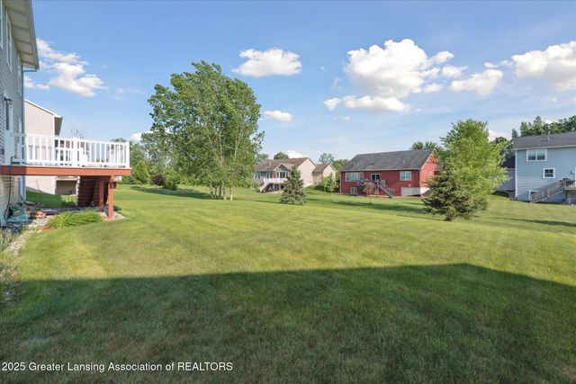 8687 Yellowstone Lane, Lansing, MI 48917
