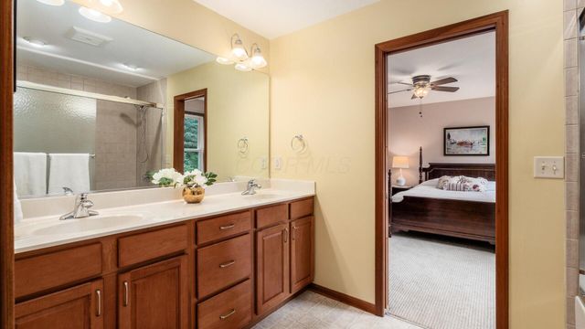 125 Cassidy Court, Granville, OH 43023