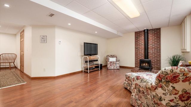 125 Cassidy Court, Granville, OH 43023