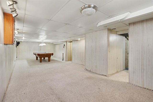 926 Lynn Avenue, Kalamazoo, MI 49008