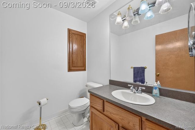 49719 Shenandoah Drive, Macomb, MI 48044