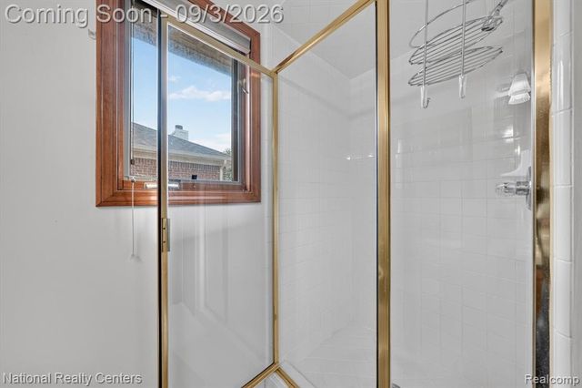 49719 Shenandoah Drive, Macomb, MI 48044