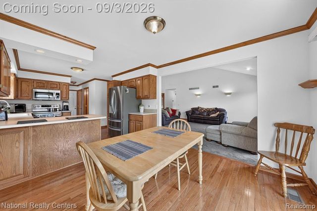 49719 Shenandoah Drive, Macomb, MI 48044