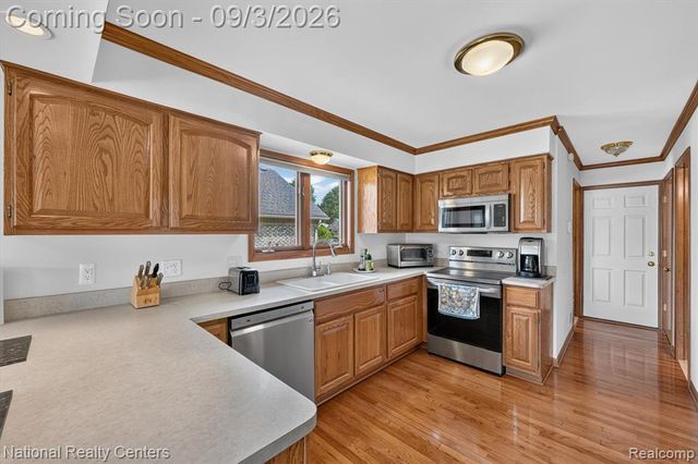 49719 Shenandoah Drive, Macomb, MI 48044