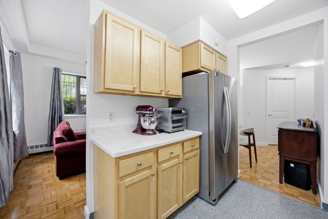 118 Schenectady Ave Apt 109, New York City, NY 11213
