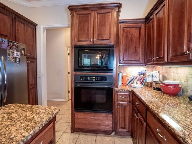 2815 Misty Ridge Drive, Norman, OK 73071