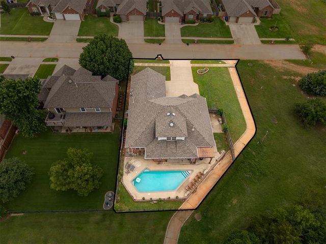 2815 Misty Ridge Drive, Norman, OK 73071