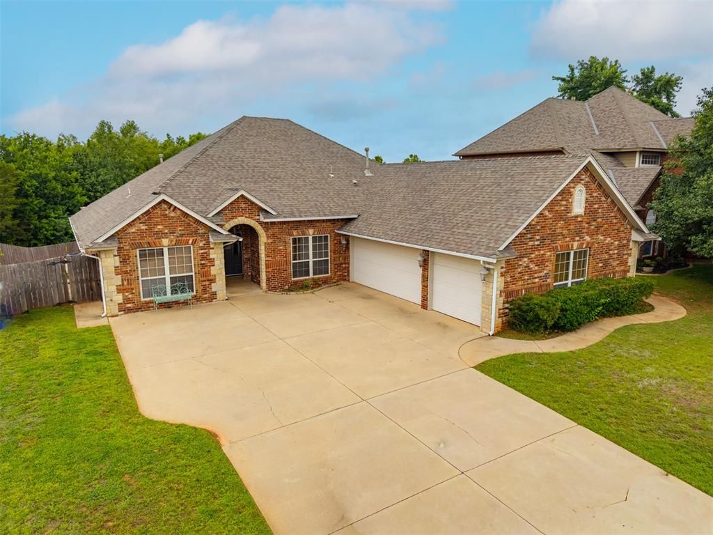2815 Misty Ridge Drive, Norman, OK 73071