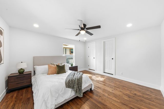 1218 Tarpley Avenue, Dallas, TX 75211