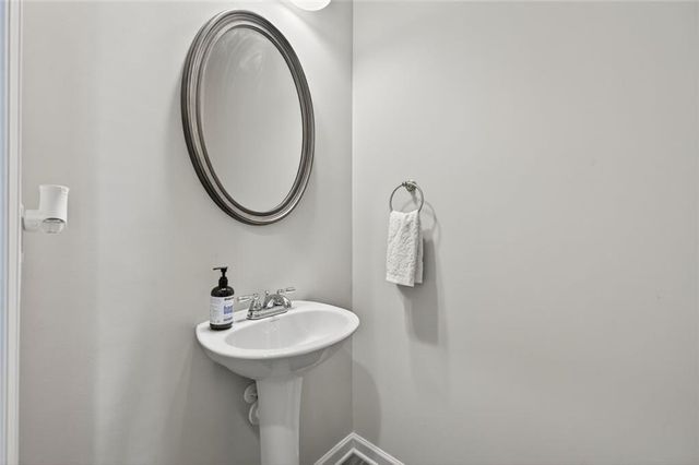 154 Bryon Lane, Acworth, GA 30102