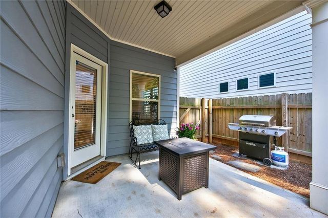 154 Bryon Lane, Acworth, GA 30102