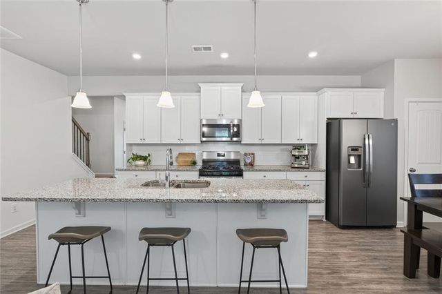 154 Bryon Lane, Acworth, GA 30102